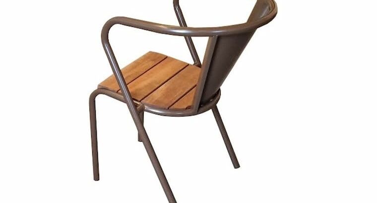 Легендарний стілець “Порто” від українського виробника садово-паркових меблів